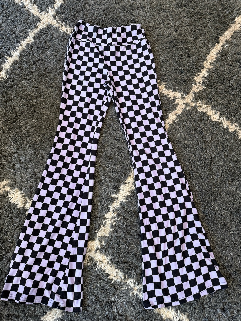 No boundaries checkered pants size small EUC